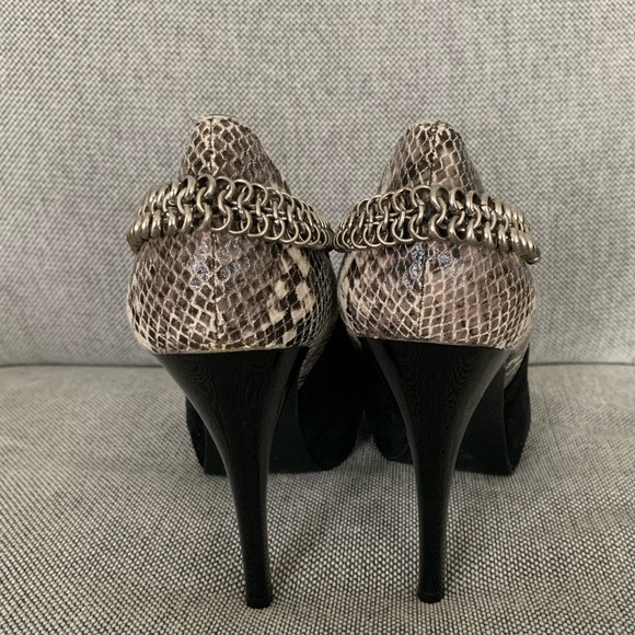 Guess suede peep toe with chains - Picture 5 of 6